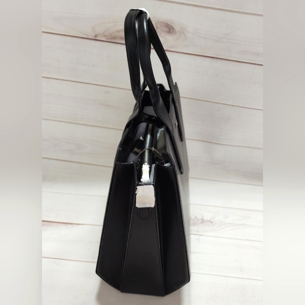 NWT Halston Heritage East West Leather Tote in Black with Dust Bag - Picture 3 of 14